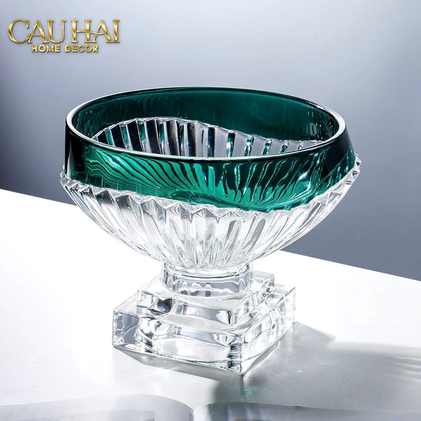 Maison Couture - Đĩa Trái Cây Ngọc Lục Bảo Émeraude Cristalleries Pedestal Bowl - CẬU HAI HOME DECOR