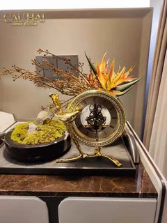 Maison Couture - Đồng Hồ Để Bàn Bằng Đồng Golden Empire Emperor Bird Of The Paradise Castle 11x22x20-CẬU HAI HOME DECOR