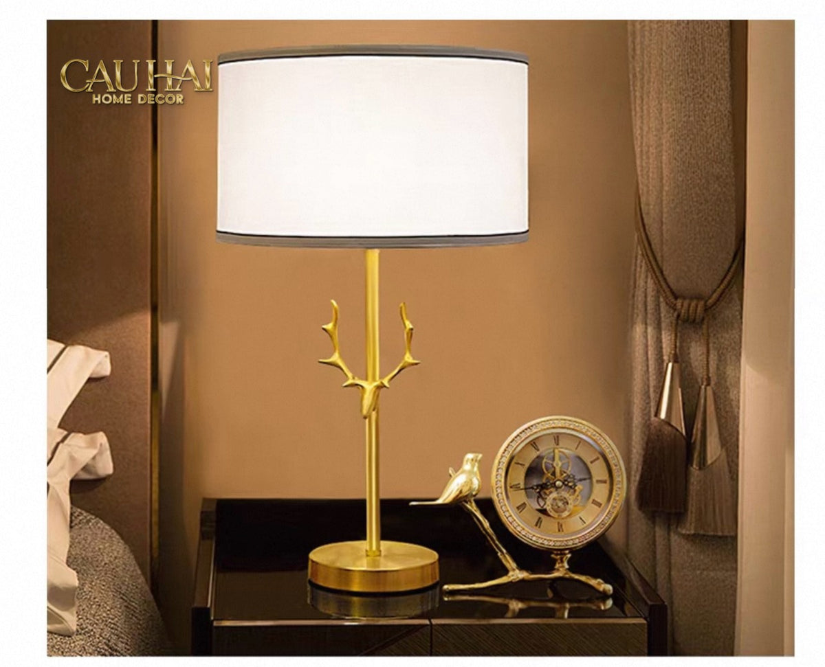 Maison Couture - Đồng Hồ Để Bàn Bằng Đồng Golden Empire Emperor Bird Of The Paradise Castle 11x22x20-Đồng hồ để bàn-CẬU HAI HOME DECOR