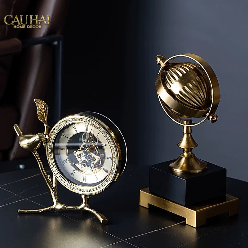 Maison Couture - Đồng Hồ Để Bàn Bằng Đồng Golden Empire Emperor Bird Of The Paradise Castle 11x22x20-CẬU HAI HOME DECOR