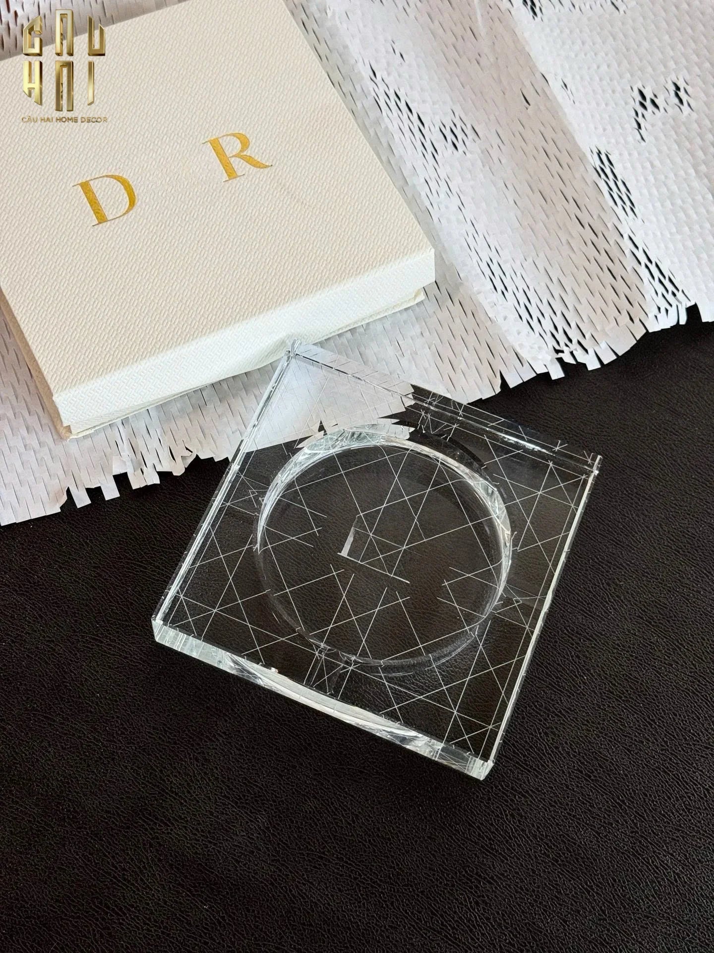 Maison Couture - Gạt Tàn Pha Lê D.O Cristalleries Ashtray Full Box Size 15-CẬU HAI HOME DECOR