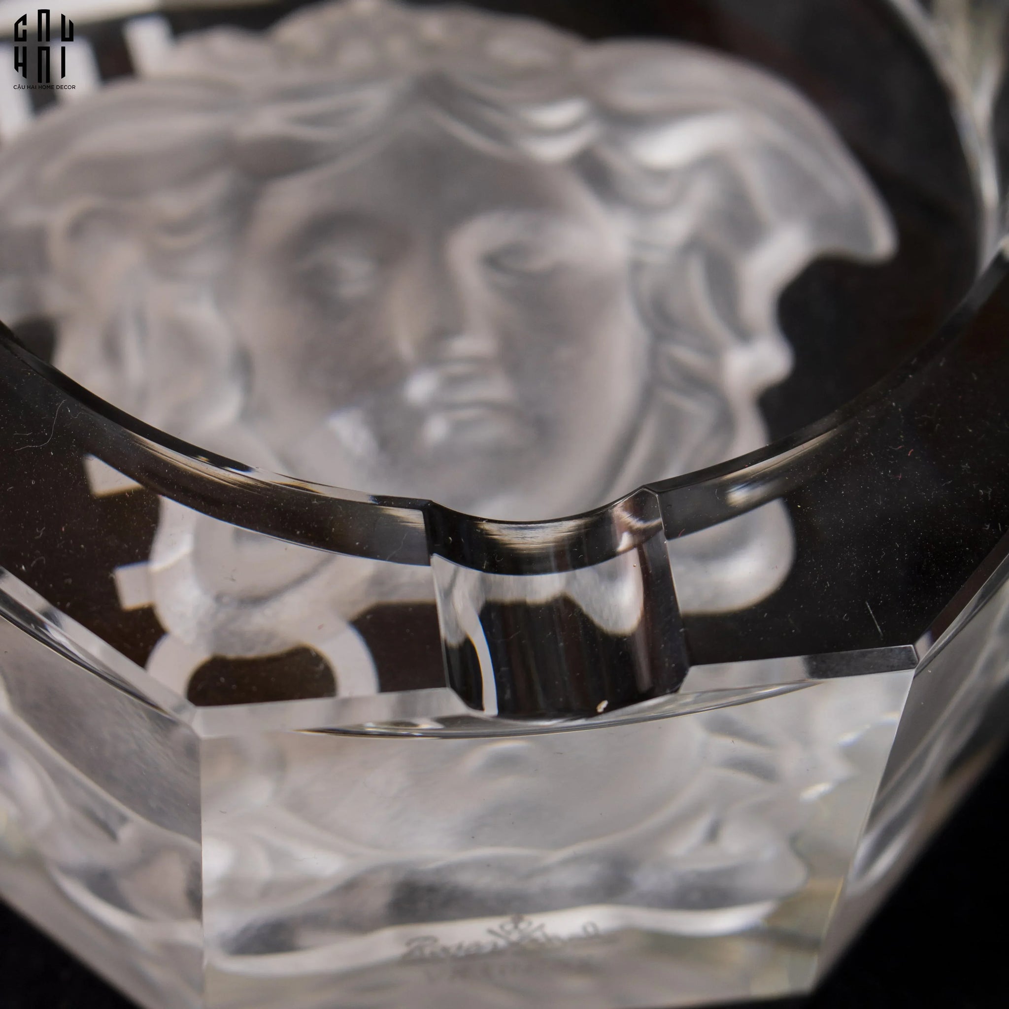 Maison Couture - Gạt Tàn Pha Lê Medusa Extravagant Cristalleries Ashtray-CẬU HAI HOME DECOR