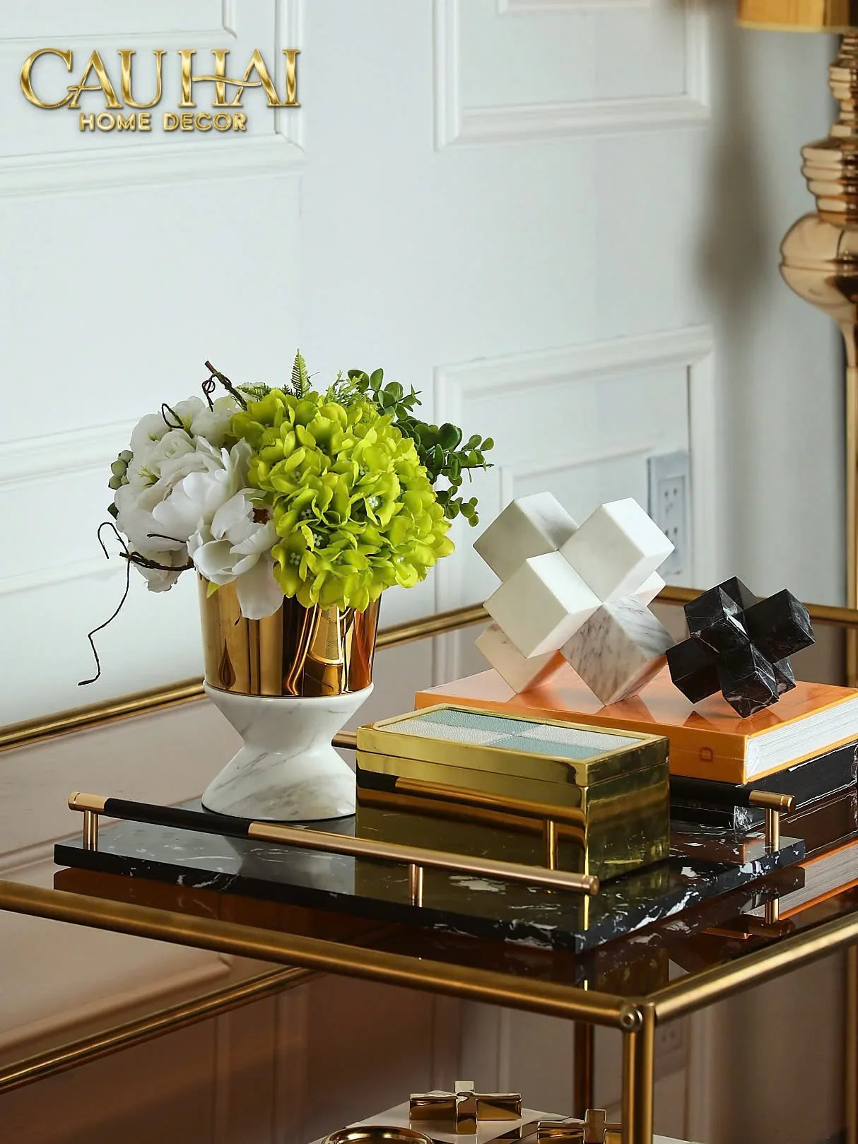 Maison Couture - Golden Crown Vessel Ss25-CẬU HAI HOME DECOR