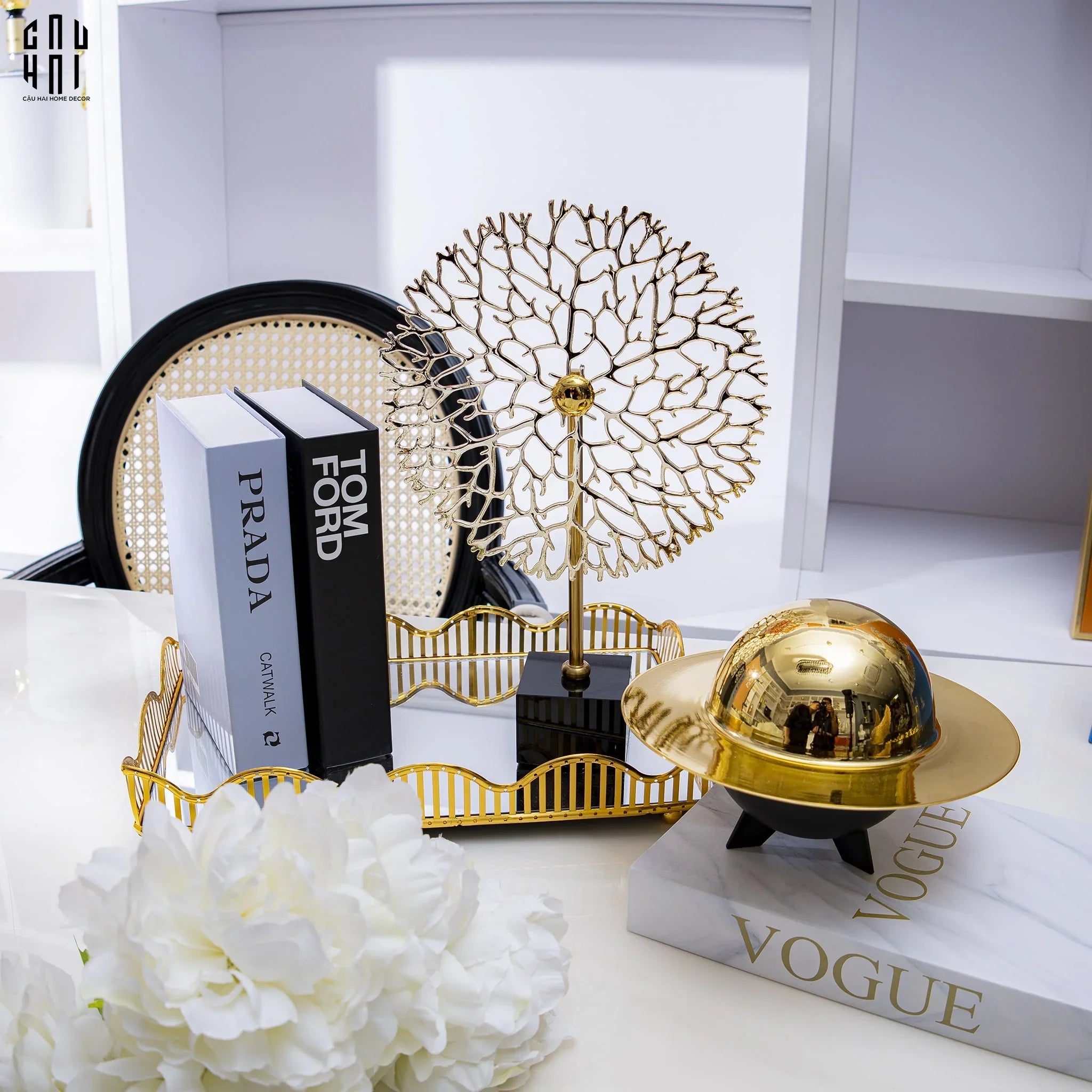 Maison Couture - Lọ Kẹo Golden Planet UFO Pop Art Decoratives Bonbonnière 15x22-CẬU HAI HOME DECOR