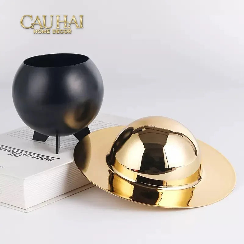 Maison Couture - Lọ Kẹo Golden Planet UFO Pop Art Decoratives Bonbonnière 15x22-CẬU HAI HOME DECOR