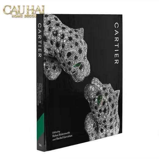 Maison Couture - Sách Fashion Runway Cartier - Panthère De Cartier 29x25x3 256pages-SÁCH TRANG TRÍ-CẬU HAI HOME DECOR