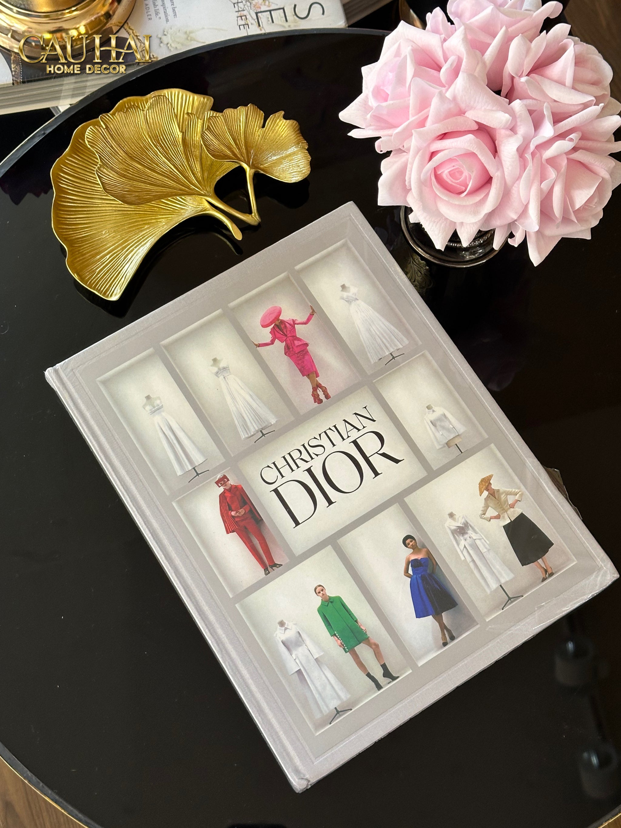 Maison Couture - Sách Fashion Runway D.O Atelier 226 pages 22.9x30.1-SÁCH TRANG TRÍ-CẬU HAI HOME DECOR