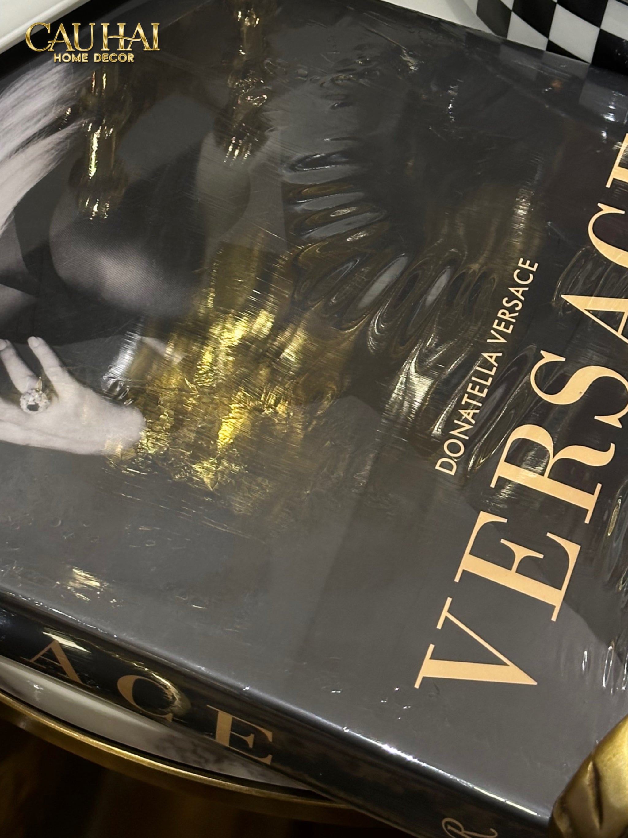 Maison Couture -Sách Fashion Runway Versace 24x30-CẬU HAI HOME DECOR
