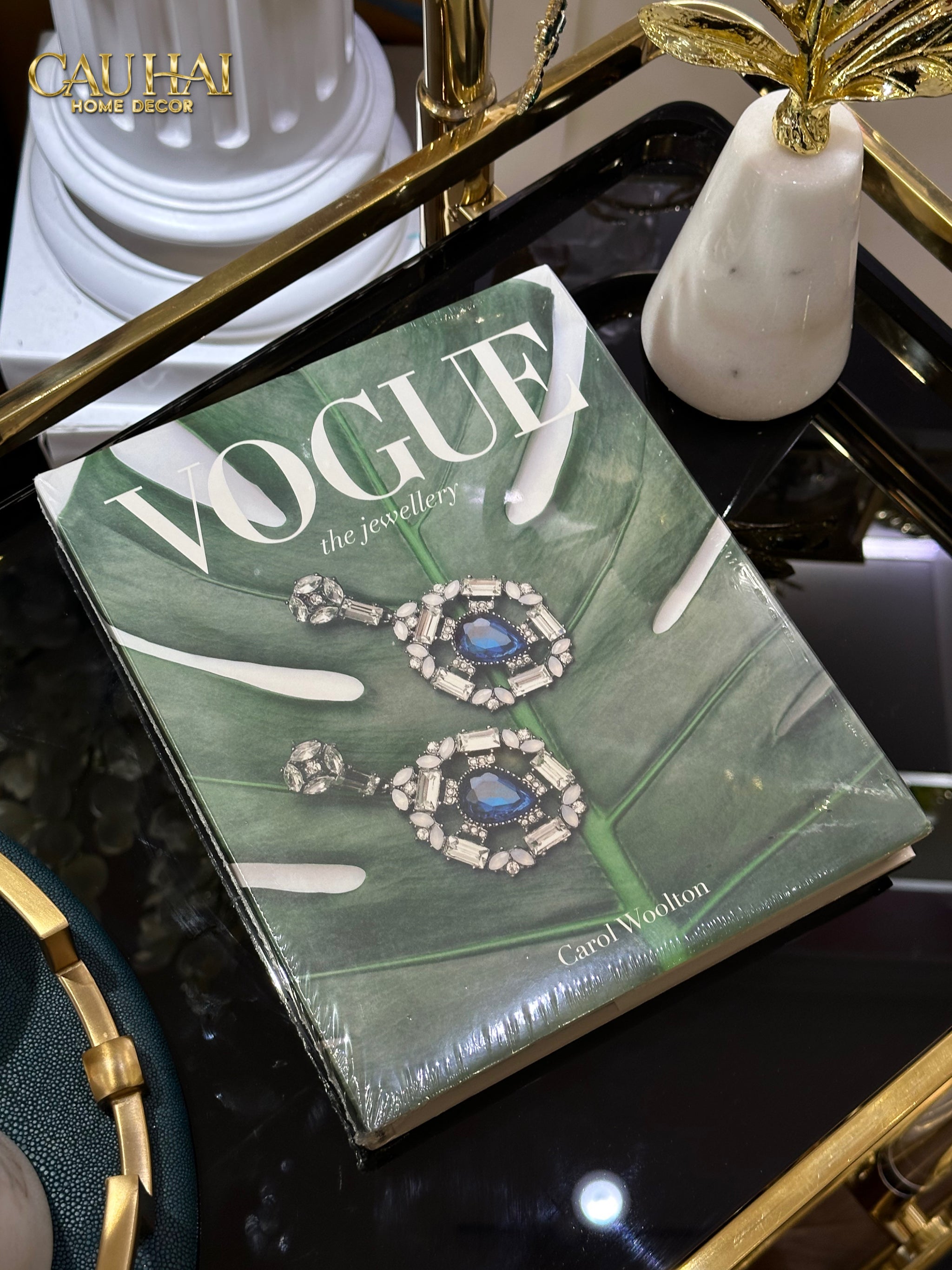 Maison Couture - Sách Fashion Runway Vogue - The Jewellery by Carol Woolton 26x21x3-SÁCH TRANG TRÍ-CẬU HAI HOME DECOR