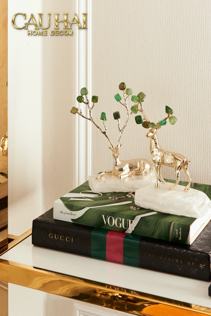 Maison Couture - Sách Fashion Runway Vogue - The Jewellery by Carol Woolton 26x21x3-SÁCH TRANG TRÍ-CẬU HAI HOME DECOR-CẬU HAI HOME DECOR