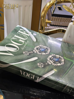 Maison Couture - Sách Fashion Runway Vogue - The Jewellery by Carol Woolton 26x21x3-SÁCH TRANG TRÍ-CẬU HAI HOME DECOR