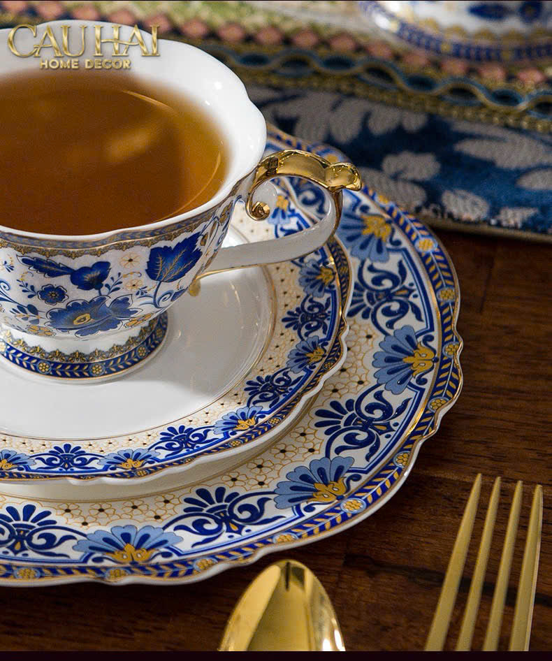 Maison Couture – Set Bình Trà Indochine Héritage Indigo Floral Porcelain 10Pcs - CẬU HAI HOME DECOR