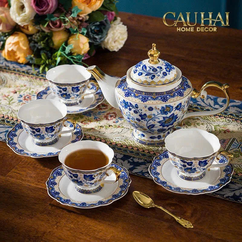 Maison Couture – Set Bình Trà Khay Sứ 6 Tách Indochine Héritage Indigo Blue Floral Porcelain 10Pcs-CẬU HAI HOME DECOR