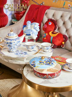Maison Couture – Set Bình Trà Khay Sứ 6 Tách Indochine Héritage Indigo Blue Floral Porcelain 10Pcs-CẬU HAI HOME DECOR