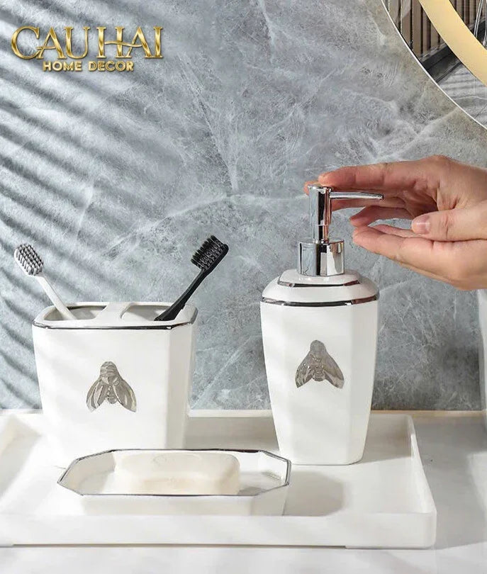 Maison Couture - Set Nhà Tắm G Class Élégance Miel Doré – Golden Queen Bee 5Pcs-CẬU HAI HOME DECOR
