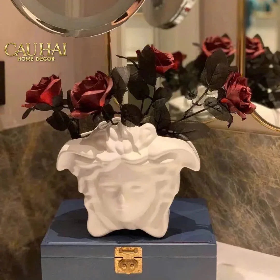 Maison Couture - Tượng Bình Hoa Medusa V Class Vase - Blue / Blanc-CẬU HAI HOME DECOR