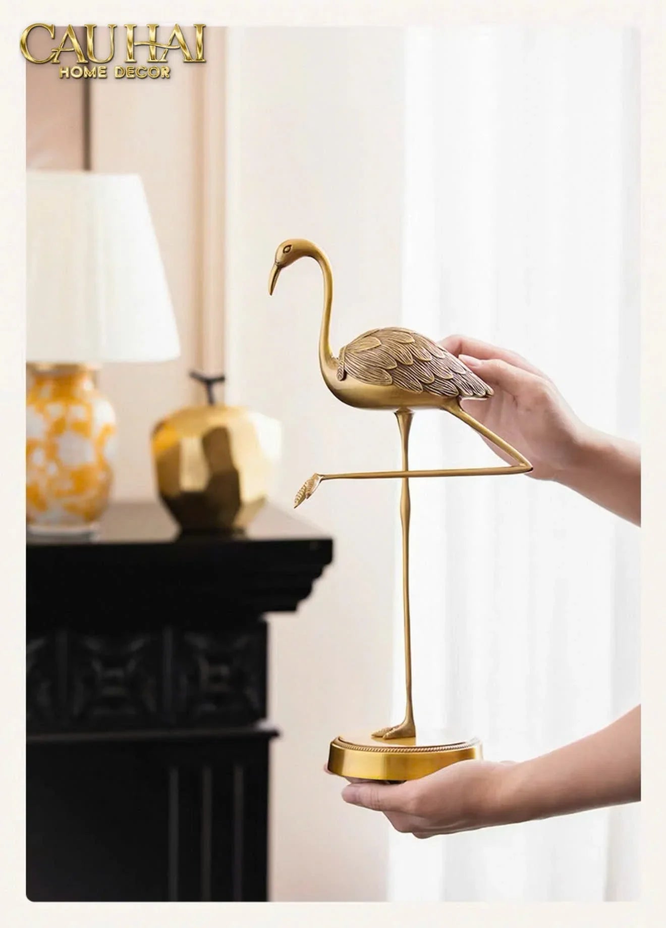 Maison Couture - Tượng Hạc Đồng Folie Flamingo Towels Hanging Bathroom Vanity H38-CẬU HAI HOME DECOR