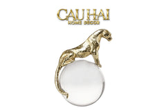 Maison Couture - Tượng Quả Cầu Pha Lê - Tượng Báo Bằng Đồng - Regal Brasson Panther Globe 15x30-CẬU HAI HOME DECOR