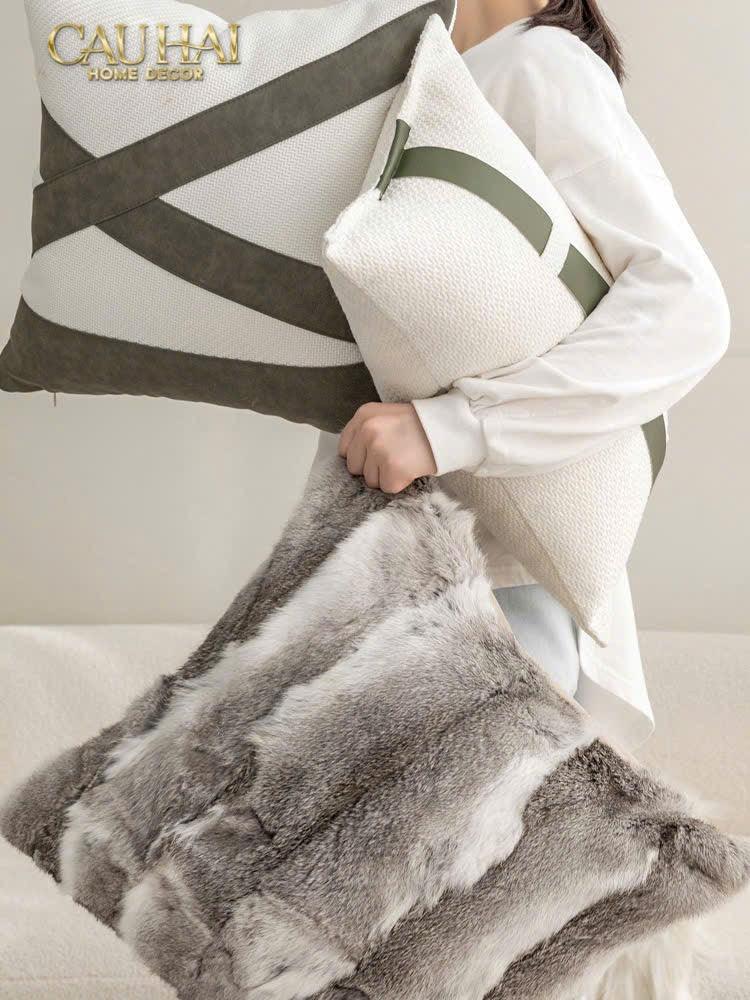 Maison Couture - Vỏ Gối Lông Le Lapin De Neige 45-CẬU HAI HOME DECOR