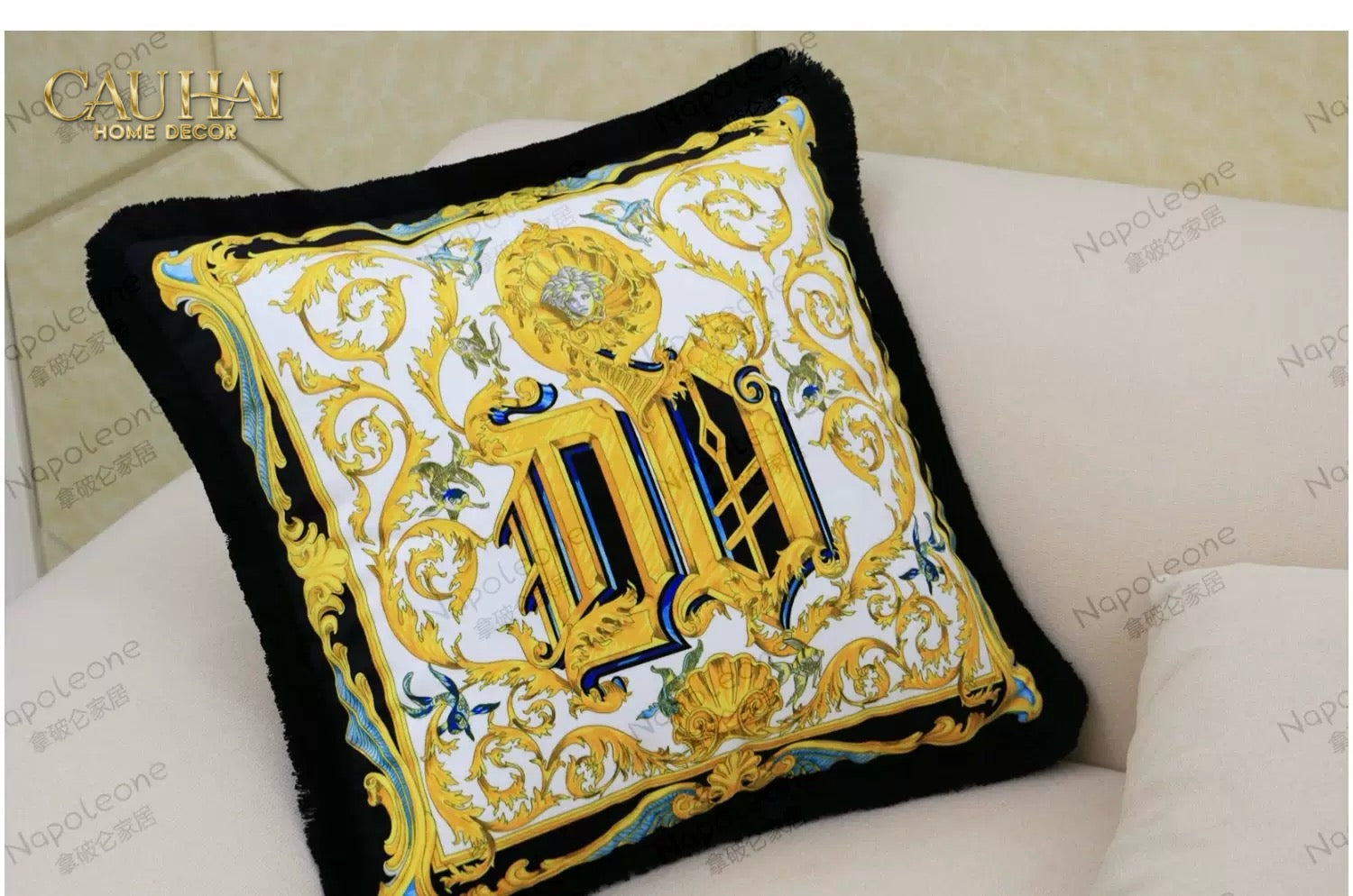 Maison Couture - Vỏ Gối V Class I ♡ Baroque Acanthus V Monogram Cushion 45 Medusa Gala White-VỎ GỐI SOFA-CẬU HAI HOME DECOR