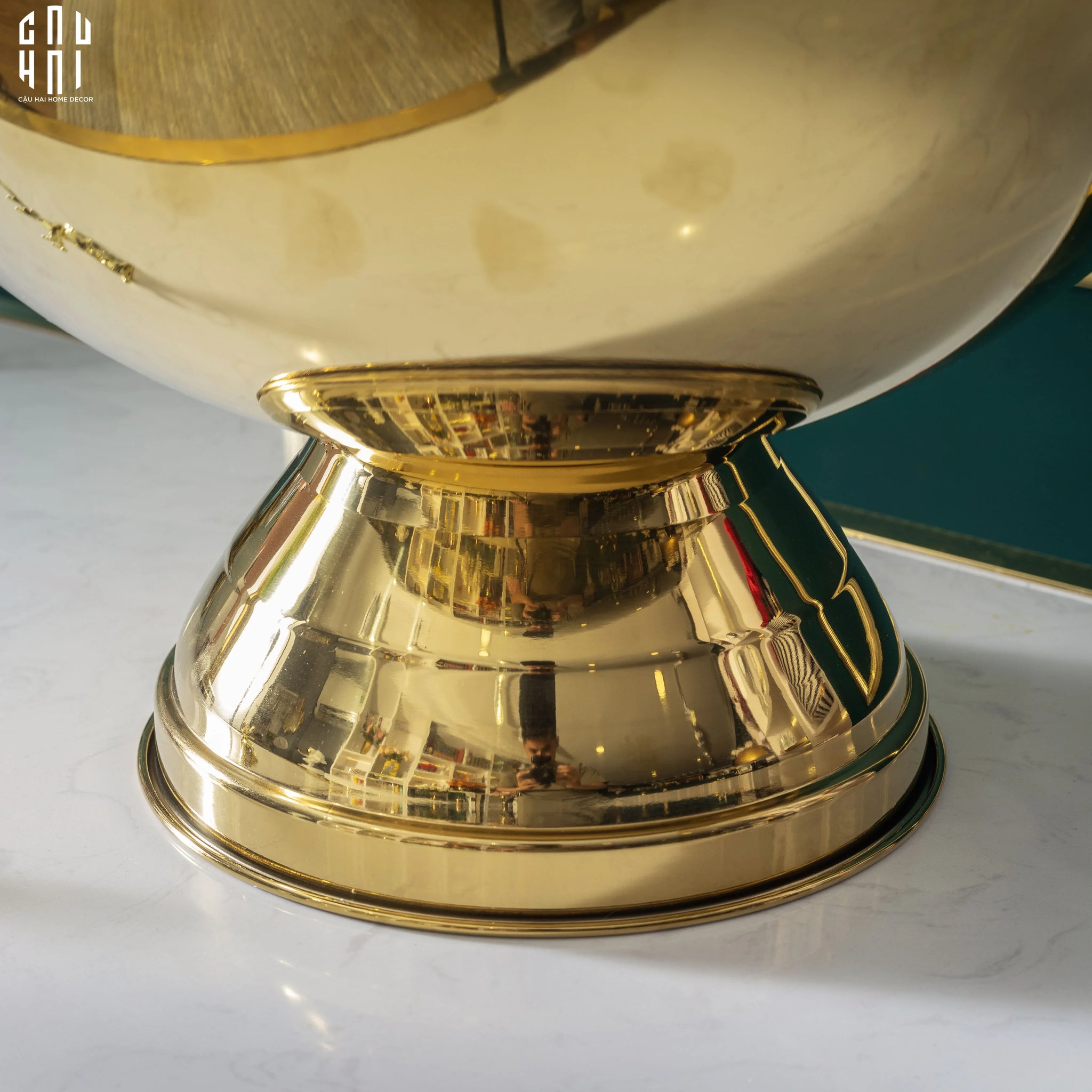 MAISON DE LUXE - GIANT GOLDEN ELK ICE BUCKET 10L SS25-CẬU HAI HOME DECOR