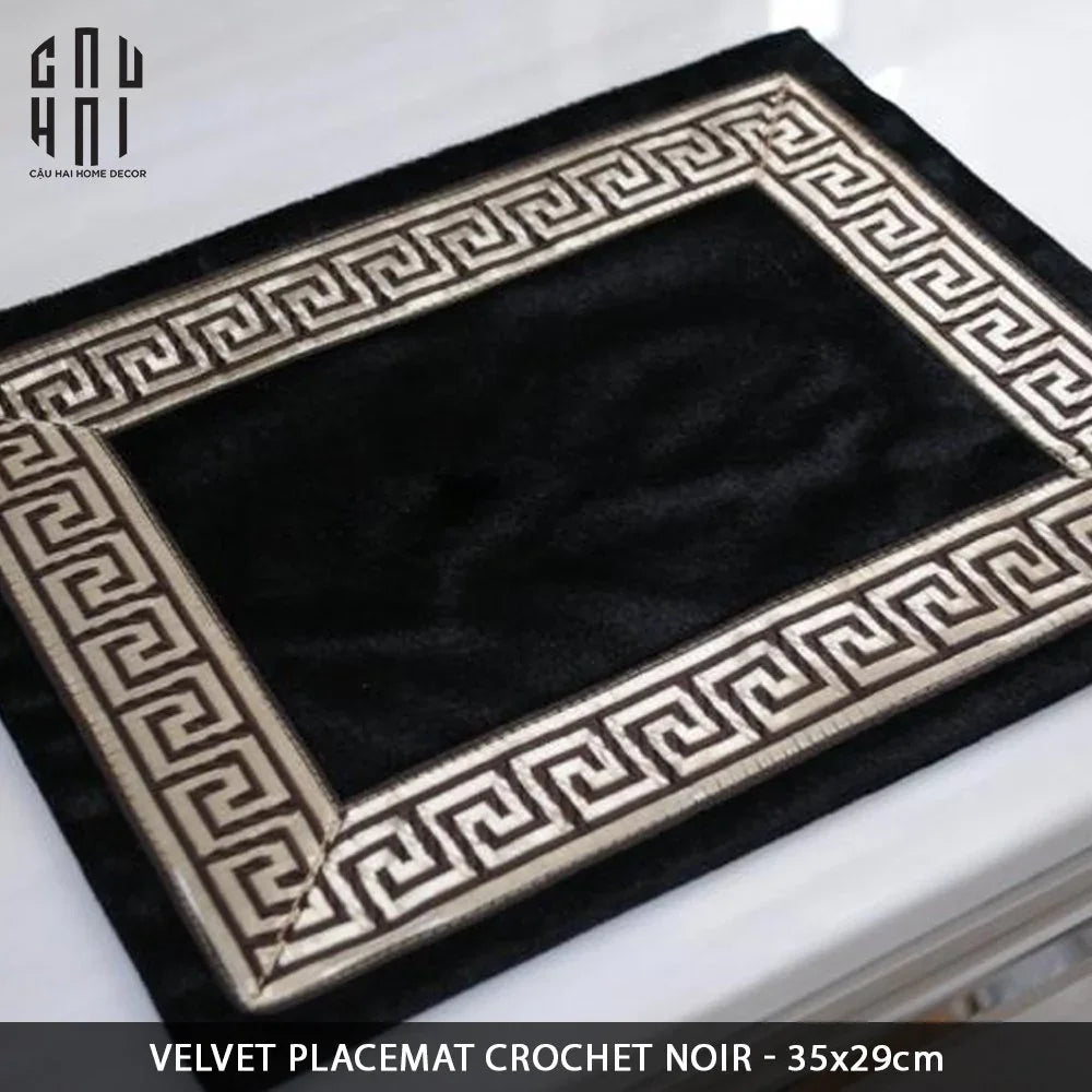 MIẾNG LÓT BÀN ĂN CROCHET - VELVET PLACEMAT CROCHET NOIR-CẬU HAI HOME DECOR