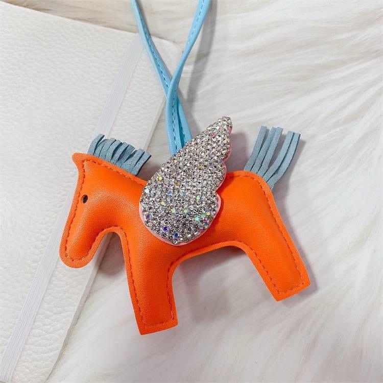 MÓC KHOÁ - CHARM ĐEO TÚI HELIOS CHARIOT - ORANGE-CẬU HAI HOME DECOR