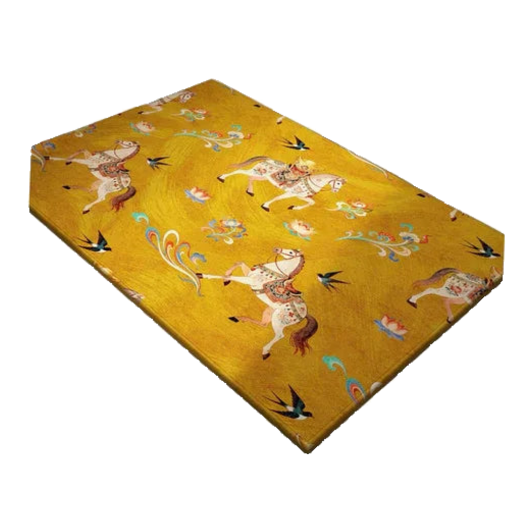 80x100 Belgian Velvet Doormat - Kim Ma Tam Bao - Triptyque Fortune Horses