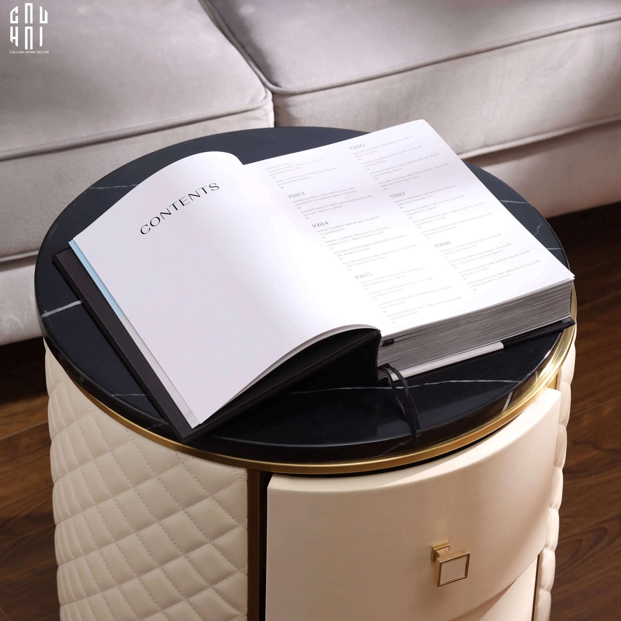 SÁCH COCO CATWALK - FASHION RUNWAY BOOK-CẬU HAI HOME DECOR