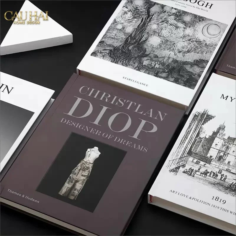 Sách Fashion Privé - Christian Cd - Designers Of Dreams-CẬU HAI HOME DECOR