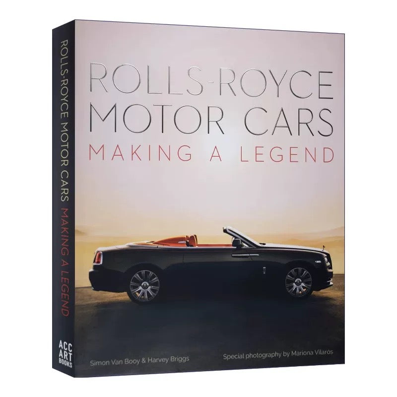 Sách Fashion Runway Dream Car 30x24x2.8-SÁCH TRANG TRÍ-CẬU HAI HOME DECOR