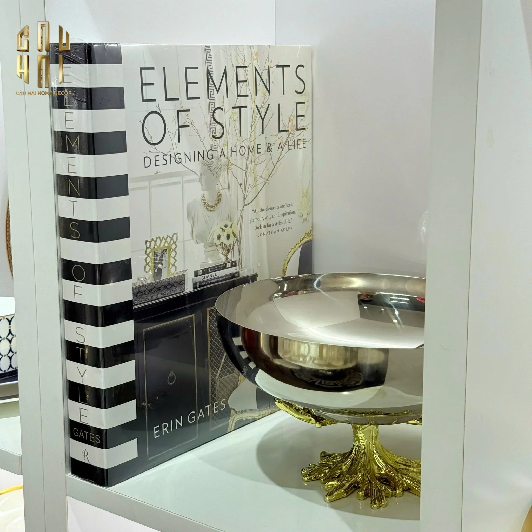 SÁCH FASHION RUNWAY ELEMENT OF STYLE-CẬU HAI HOME DECOR