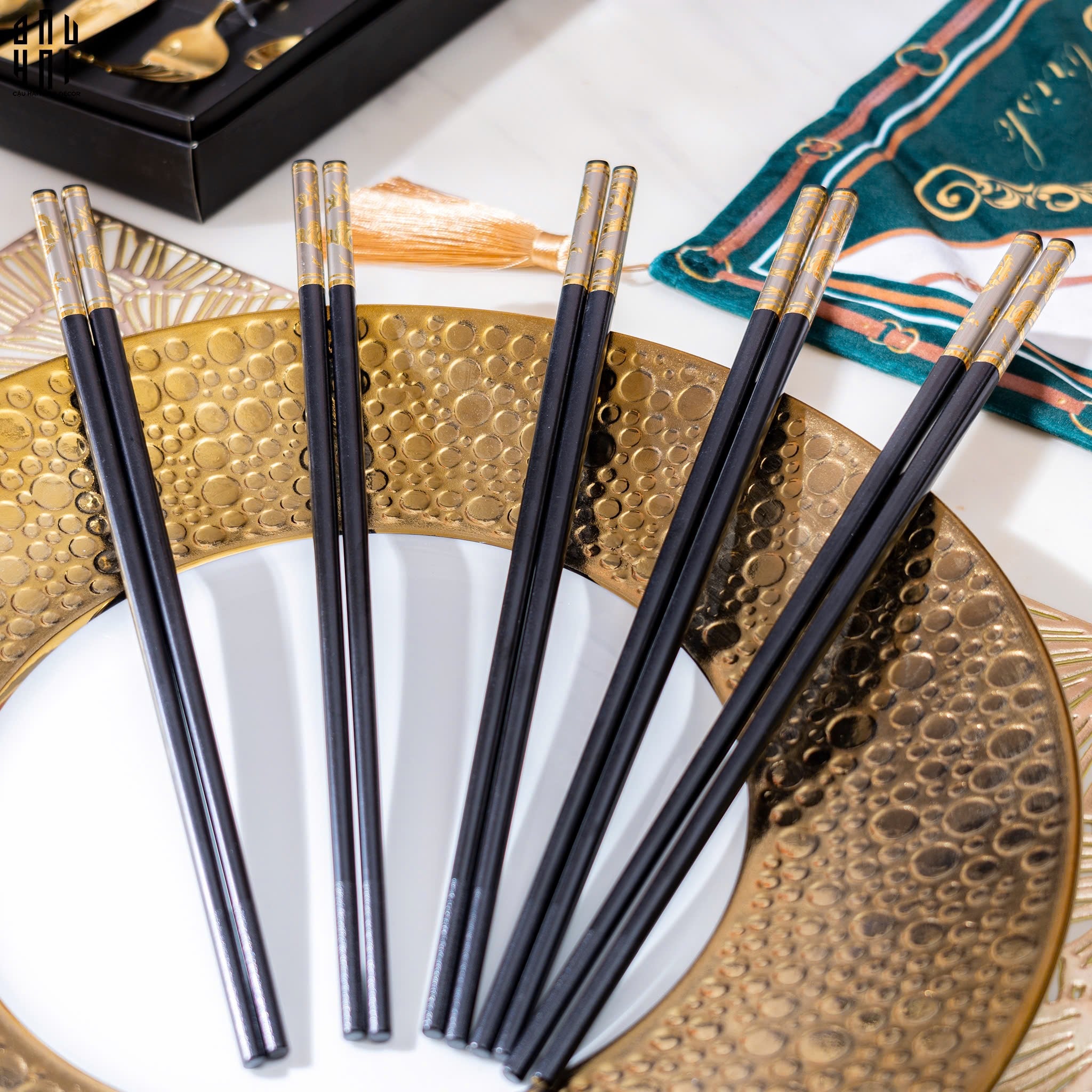 SET 10 ĐÔI ĐŨA DYNASTY BANQUET SS25-CẬU HAI HOME DECOR