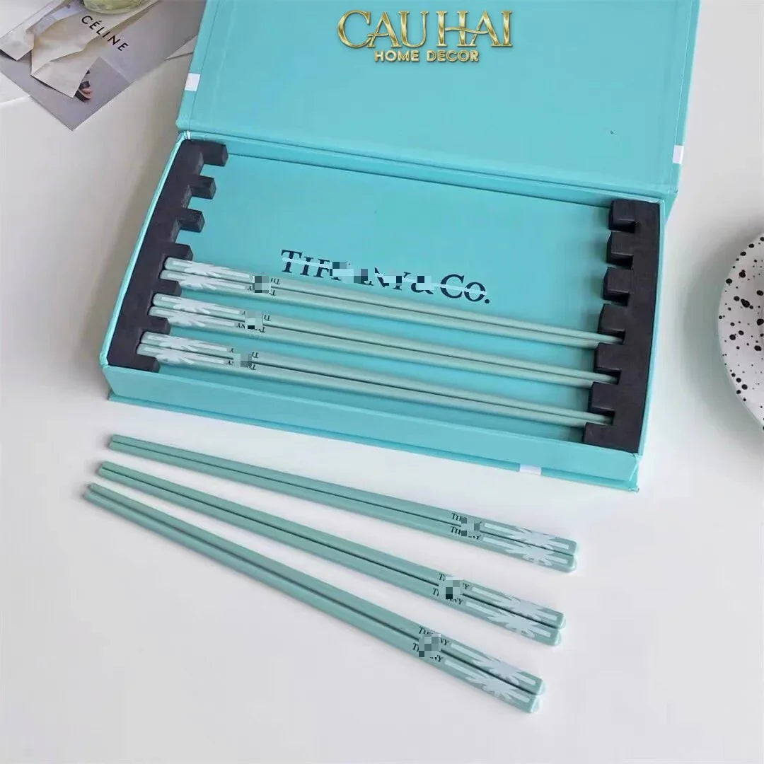 Set 10 Đôi Đũa Sứ Tiffany Fancy Club Porcelain Chopsticks Giftbox-CẬU HAI HOME DECOR