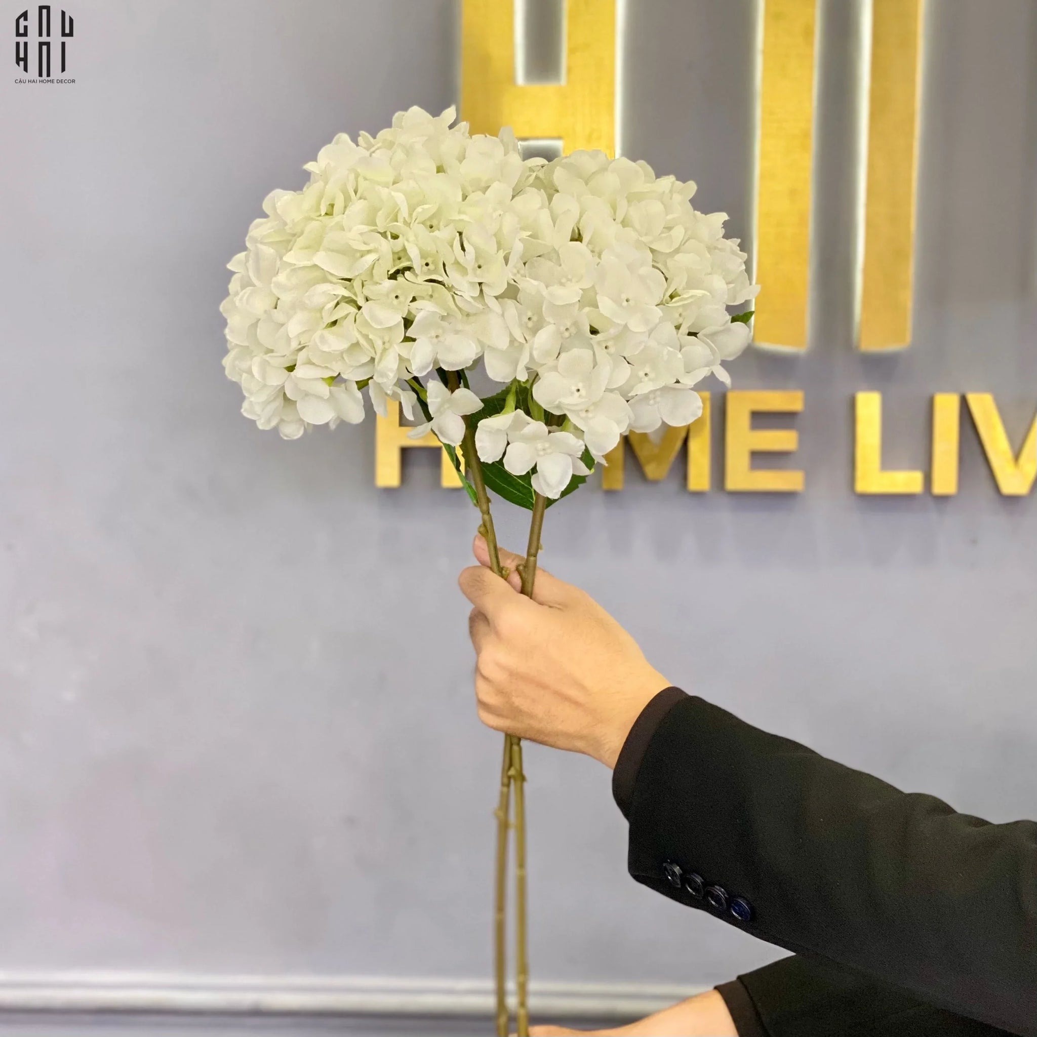 SET 2 CÀNH HOA CẨM TÚ CẦU ĐẠI - TRẮNG-CẬU HAI HOME DECOR