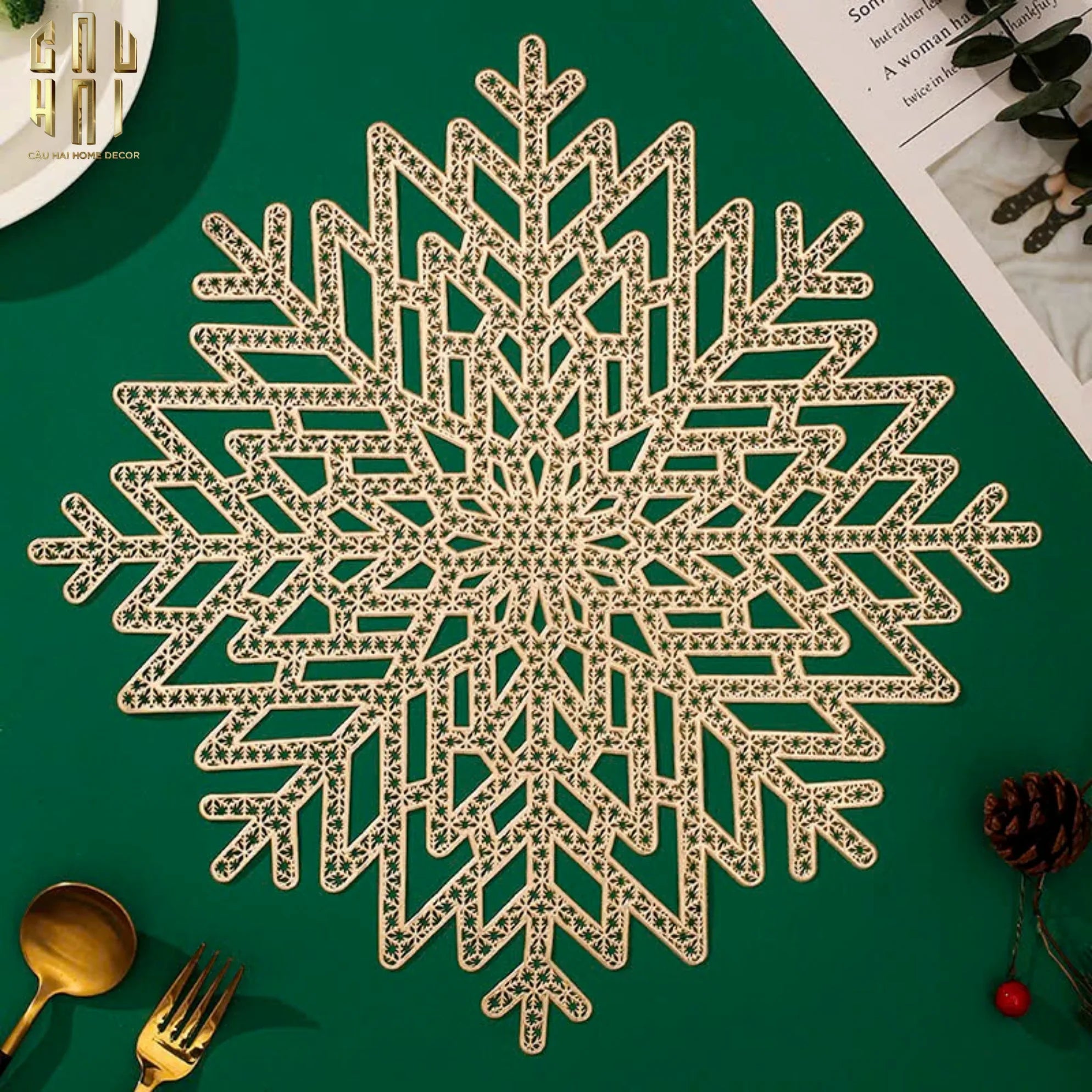 SET 2 TẤM LÓT BÀN ĂN - PLACEMAT GOLDEN SNOWFLAKE-CẬU HAI HOME DECOR
