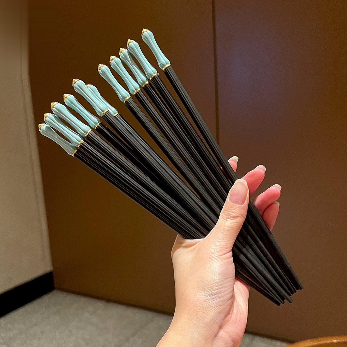 Set 5 Đôi Đũa Sợi Thuỷ Tinh Azure Classic PET Chopsticks 24cm