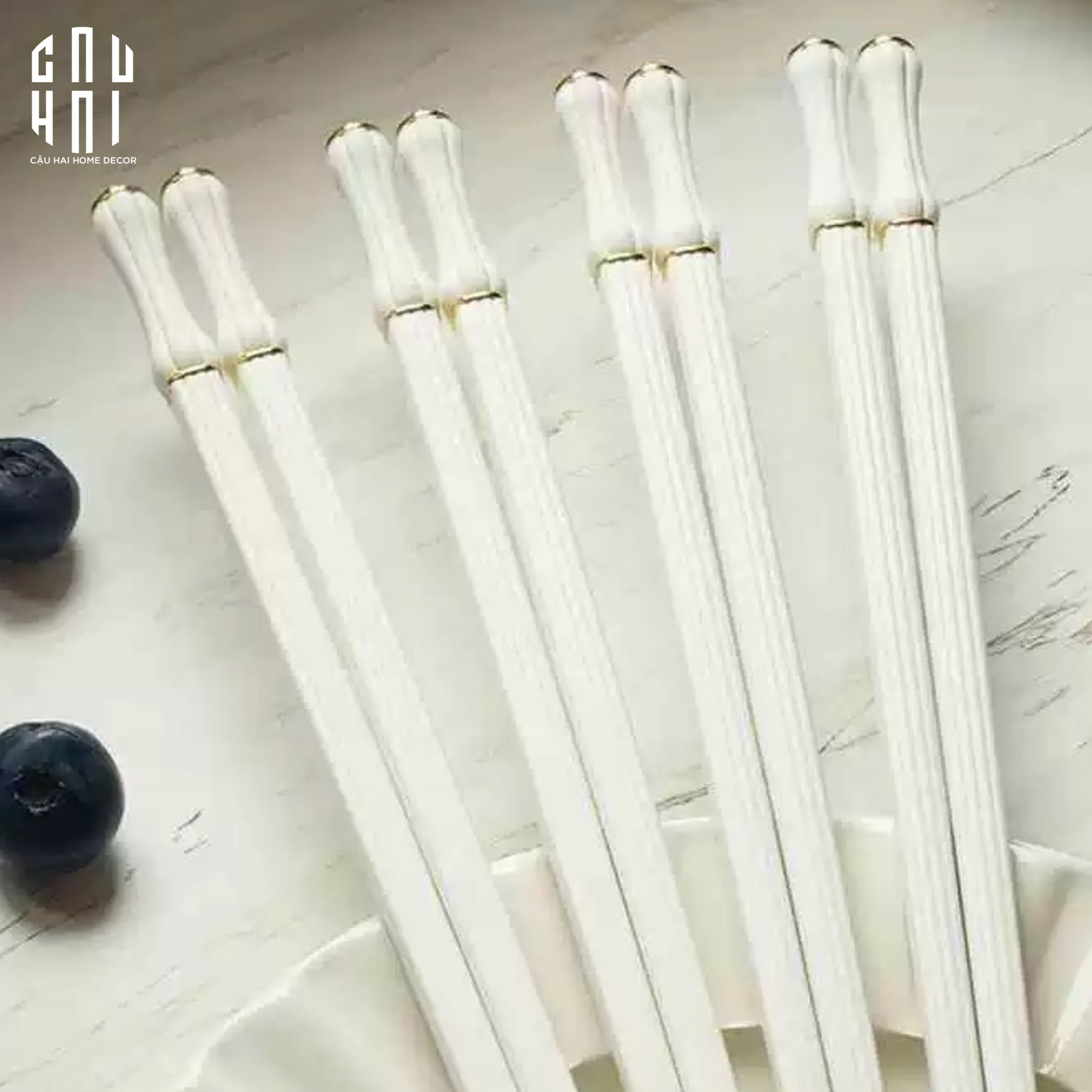 Set 5 Đôi Đũa Sợi Thuỷ Tinh Opaline Classic PET Chopsticks 24cm-CẬU HAI HOME DECOR