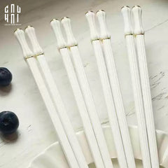 Set 5 Đôi Đũa Sợi Thuỷ Tinh Opaline Classic PET Chopsticks 24cm-CẬU HAI HOME DECOR