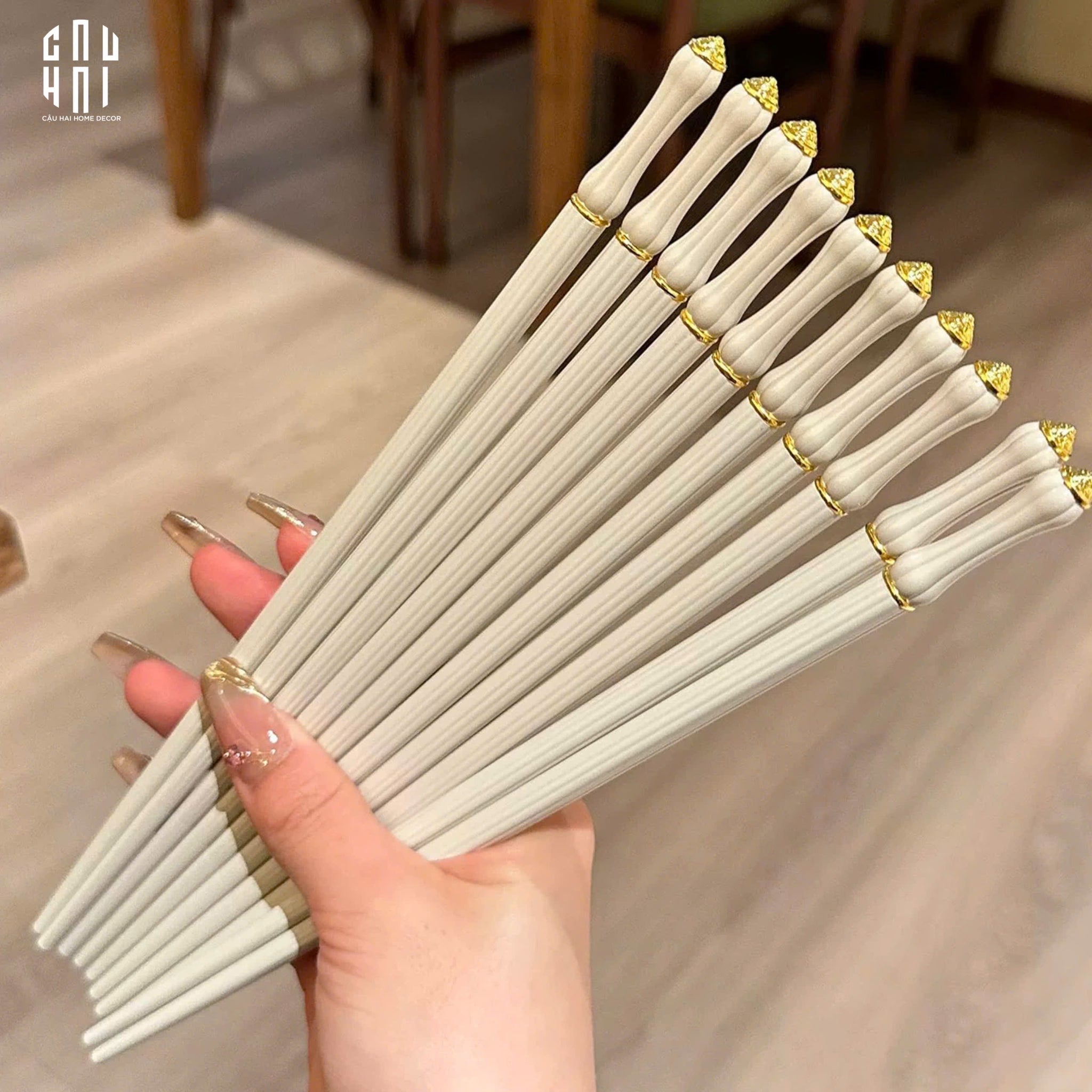 Set 5 Đôi Đũa Sợi Thuỷ Tinh Opaline Classic PET Chopsticks 24cm-CẬU HAI HOME DECOR