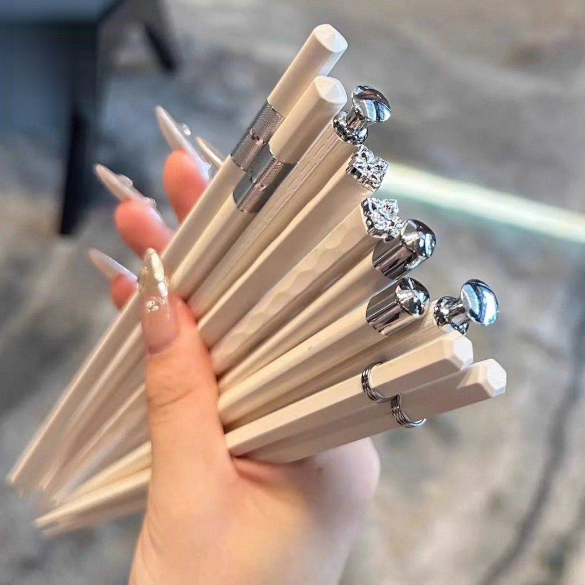 Set 5 Đôi Đũa Sợi Thuỷ Tinh  Opal Platinum Monochrome PET Chopsticks 24cm