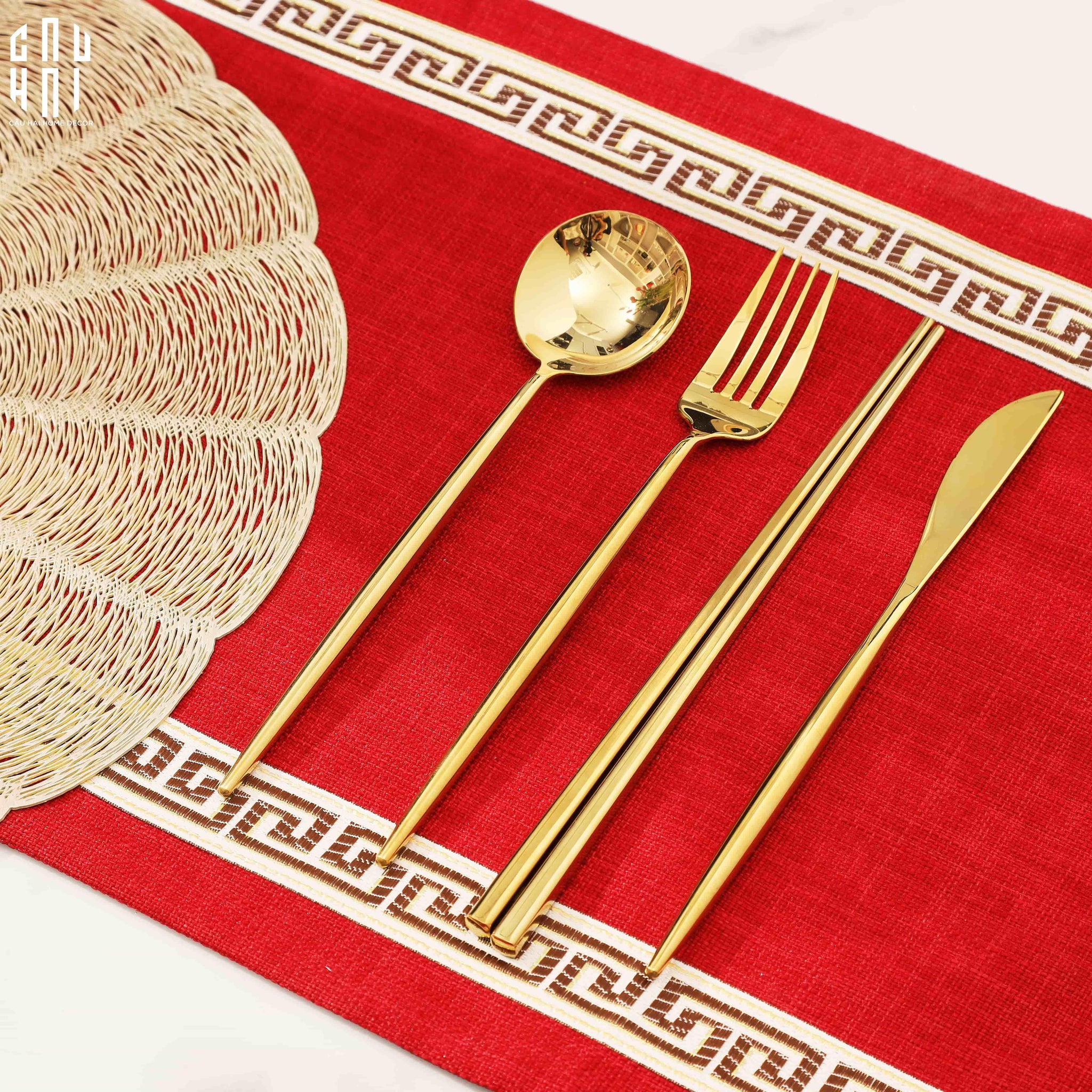 SET DAO NĨA GOLDEN 4PCS - CUTLERY GOLDEN 4PCS-CẬU HAI HOME DECOR