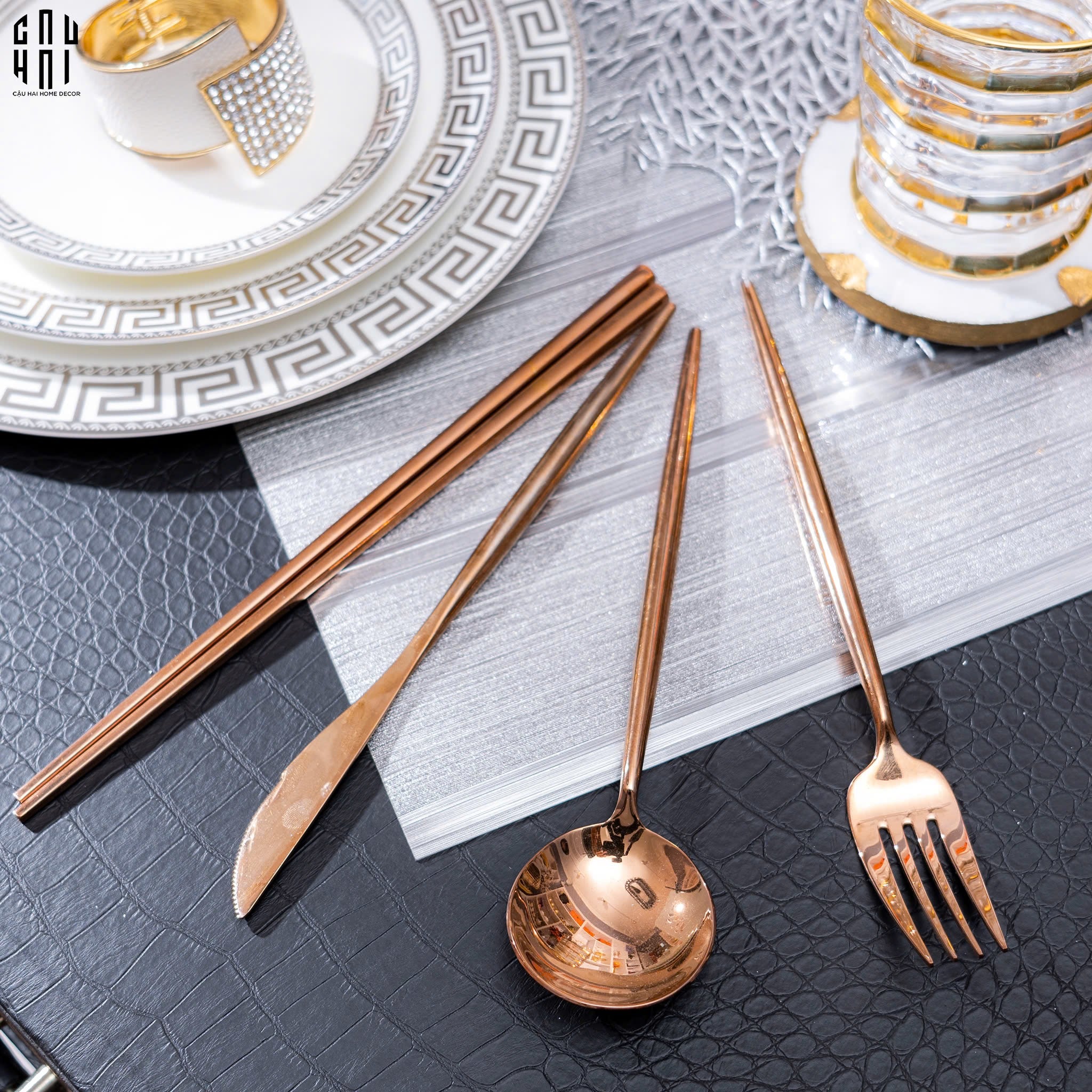 SET DAO NĨA ROSE GOLD 4PCS - CUTLERY ROSE GOLD 4PCS-CẬU HAI HOME DECOR