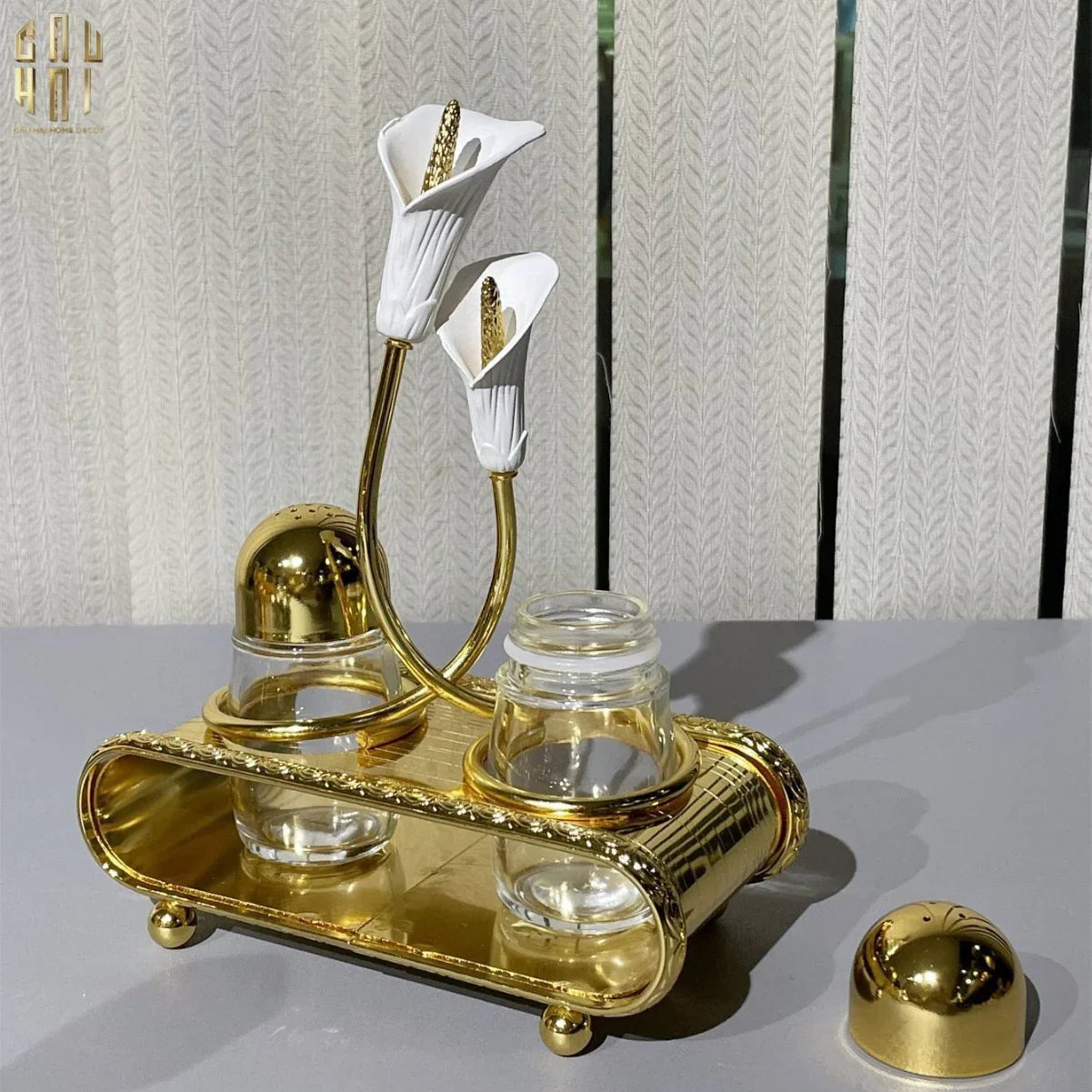 SET LỌ GIA VỊ GOLDEN LILY-CẬU HAI HOME DECOR