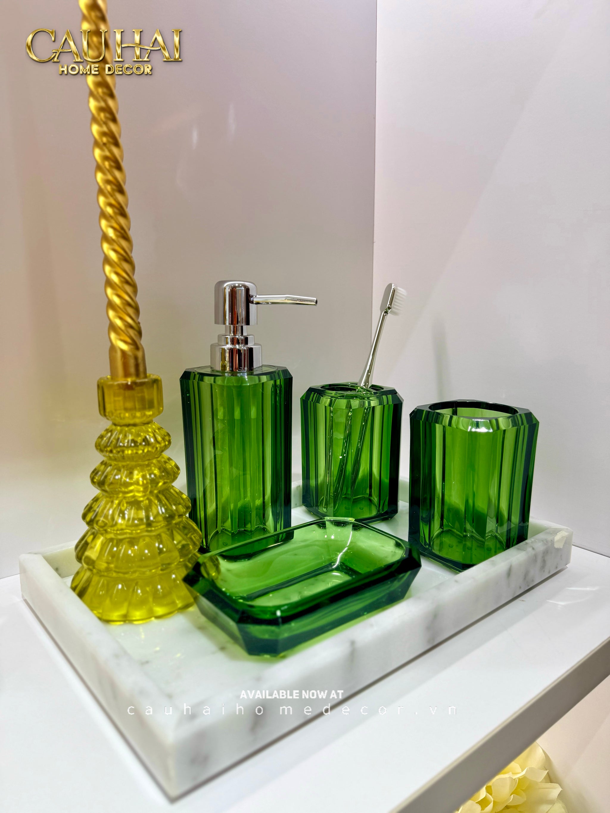 Set Nhà Tắm Acrylic 4 Món Emerald Gemstone Bathroom Vanity Set 4pcs-CẬU HAI HOME DECOR