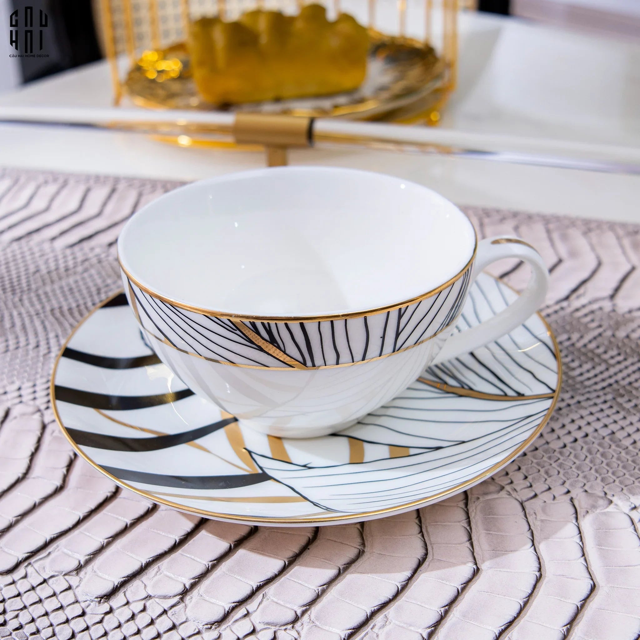 TÁCH TRÀ GOLDEN LEAF [HL]-CẬU HAI HOME DECOR