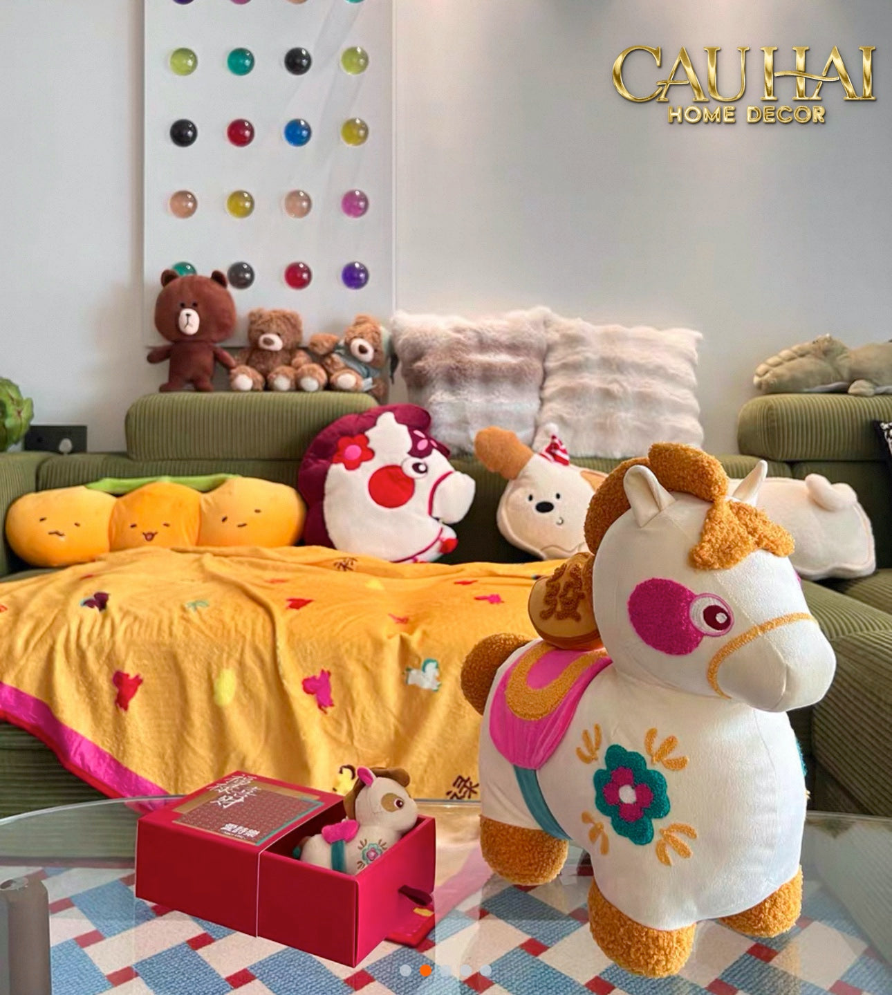 Tết Couture - Gối Chăn Cashmere Bạch Mã Kim Tường 120 x 1me - CẬU HAI HOME DECOR