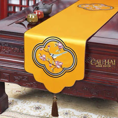 tet-couture-khan-trai-ban-kim-tu-hoa-khai-table-runner-33x400-cau-hai-home-decor-2 - CẬU HAI HOME DECOR