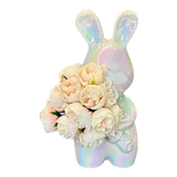 Tượng Romantic Lapin Floral Embrace