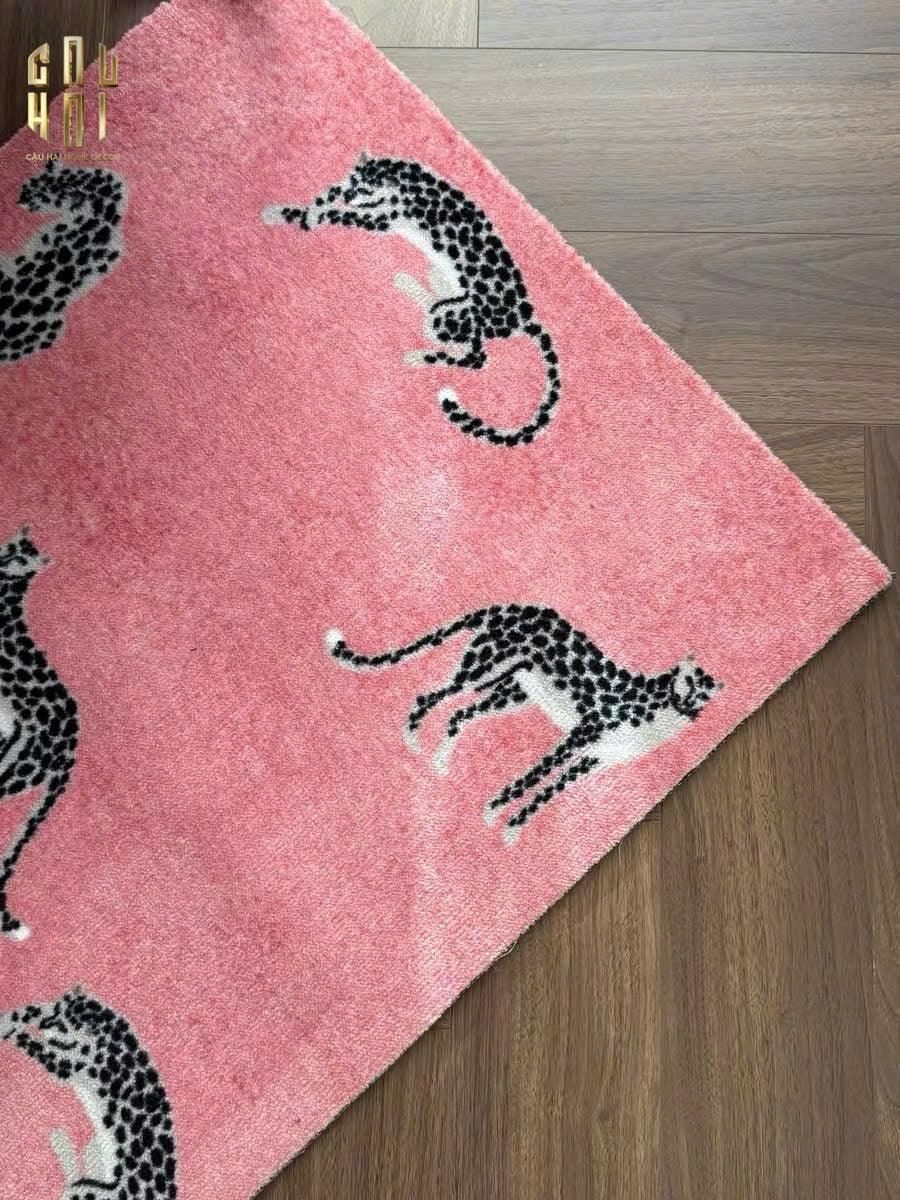 THẢM BED SỢI POLY PLUSH™ 80X160 PINK PANTHER-CẬU HAI HOME DECOR